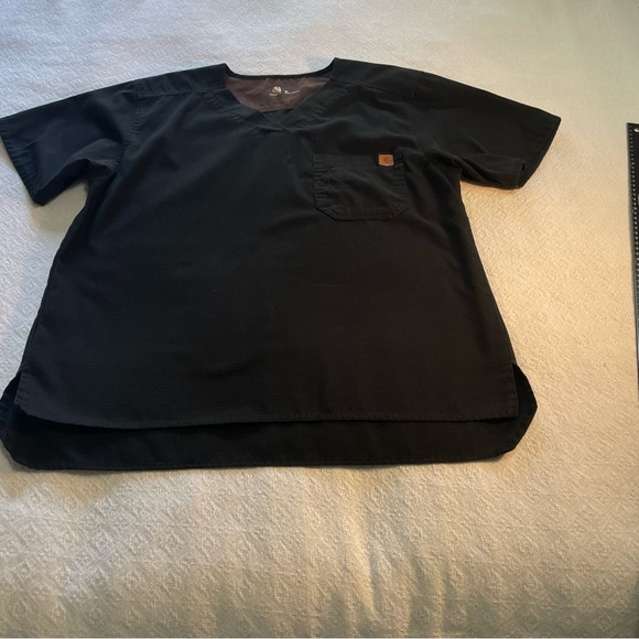 Carhartt Men's Black V Neck Short Sleeve
Size Medium - Picture 6 of 9